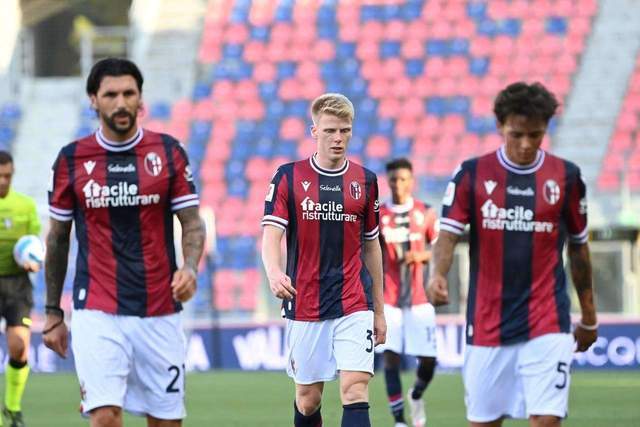 中超单场：上海“德比” 申花一球小胜海港